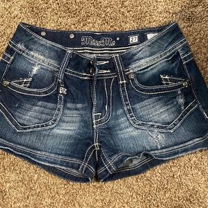 NWOT never wore in miss me jeans shorts